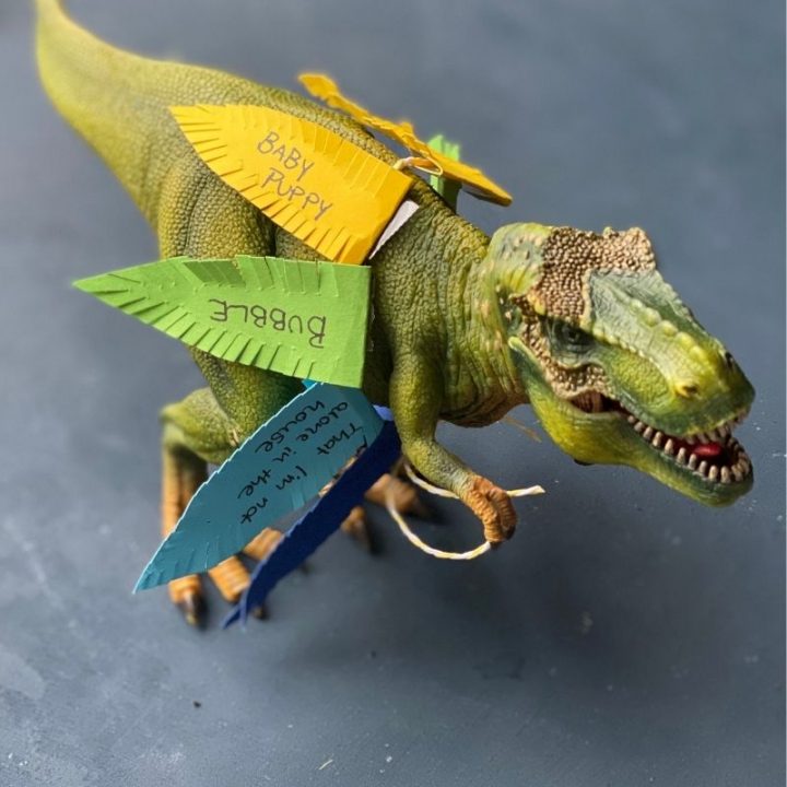 Thankful dinosaurs - a fun prehistoric twist on the classic thankful paper turkey craft