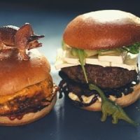 Dino burgers: Brontosaurus burgers and Compsognathus cheeseburgers with toy dinosaurs